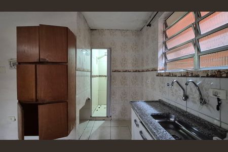 Cozinha de casa para alugar com 1 quarto, 50m² em Jardim Santa Cristina, Santo André