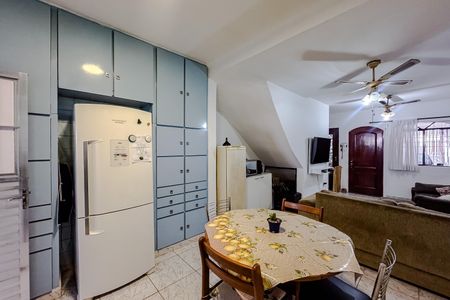 Casa à venda com 3 quartos, 160m² em Água Rasa, São Paulo
