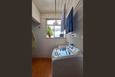 Apartamento à venda com 80m², 2 quartos e 1 vagaÁrea de Serviço