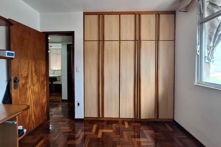 Apartamento à venda com 80m², 2 quartos e 1 vagaQuarto 2