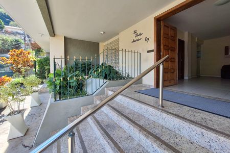 Apartamento à venda com 80m², 2 quartos e 1 vagaFachada