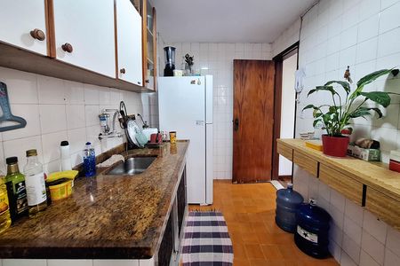 Apartamento à venda com 80m², 2 quartos e 1 vagaCozinha