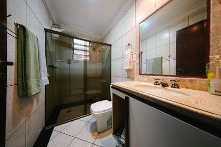 Casa à venda com 125m², 3 quartos e 2 vagasBanheiro