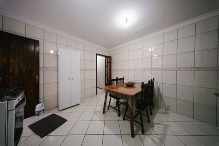 Casa à venda com 125m², 3 quartos e 2 vagasCozinha