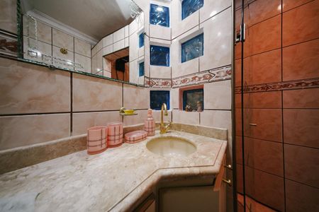 Casa à venda com 125m², 3 quartos e 2 vagasBanheiro da Suíte