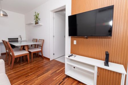 Sala de apartamento para alugar com 1 quarto, 42m² em Água Branca, São Paulo