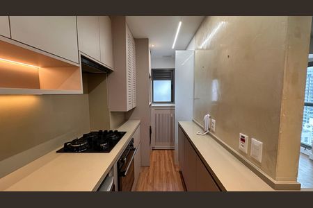Apartamento para alugar com 1 quarto, 50m² em Jardim das Acacias, São Paulo
