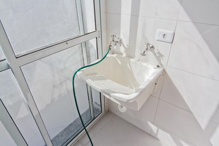 Casa de condomínio para alugar com 80m², 2 quartos e 1 vaga Casa de condomínio para alugar com 80m², 2 quartos e 1 vagaÁrea de Serviço