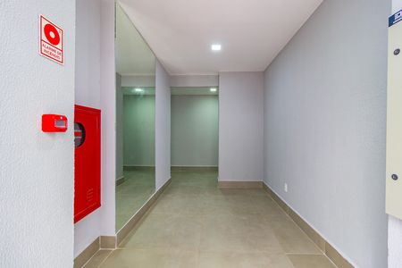 Apartamento para alugar com 56m², 3 quartos e 1 vaga Apartamento para alugar com 56m², 3 quartos e 1 vagaHall social