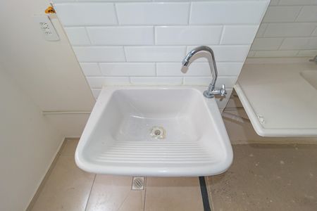 Apartamento para alugar com 56m², 3 quartos e 1 vaga Apartamento para alugar com 56m², 3 quartos e 1 vagaDetalhe - Área de Serviço