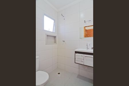 Casa de condomínio para alugar com 80m², 2 quartos e 1 vaga Casa de condomínio para alugar com 80m², 2 quartos e 1 vagaBanheiro da Suíte 2