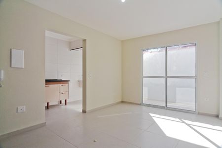 Sala de casa de condomínio para alugar com 2 quartos, 80m² em Vila Dom Pedro Ii, São Paulo