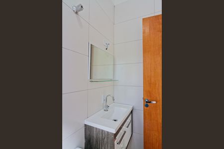 Casa de condomínio para alugar com 80m², 2 quartos e 1 vaga Casa de condomínio para alugar com 80m², 2 quartos e 1 vagaBanheiro da Suíte 1