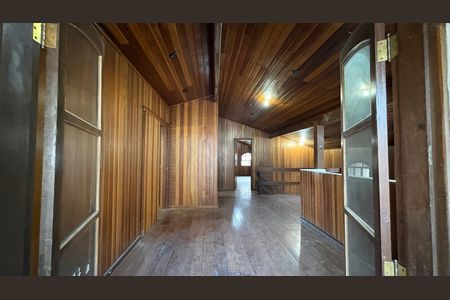 Sala de casa para alugar com 2 quartos, 70m² em Quitandinha, Petrópolis