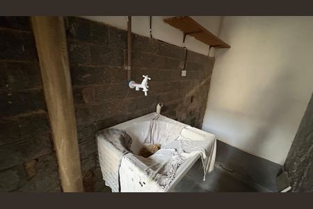 Casa para alugar com 70m², 2 quartos e sem vaga Casa para alugar com 70m², 2 quartos e sem vagaÁrea de Serviço