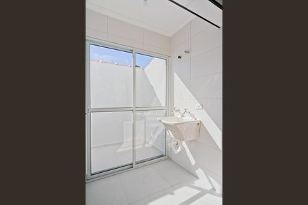 Casa de condomínio para alugar com 80m², 2 quartos e 1 vagaÁrea de Serviço