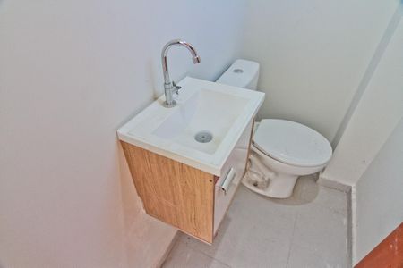 Casa de condomínio para alugar com 80m², 2 quartos e 1 vagaLavabo