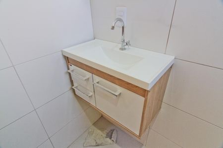 Casa de condomínio para alugar com 80m², 2 quartos e 1 vagaBanheiro da Suíte 2