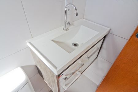 Casa de condomínio para alugar com 80m², 2 quartos e 1 vagaBanheiro da Suíte 1