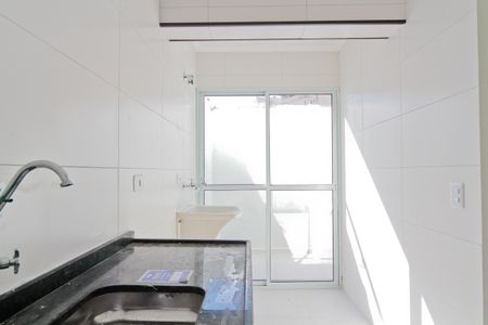 Casa de condomínio para alugar com 80m², 2 quartos e 1 vagaCozinha