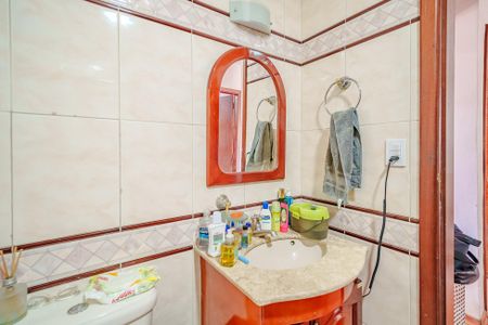 Casa à venda com 109m², 3 quartos e 2 vagasBanheiro