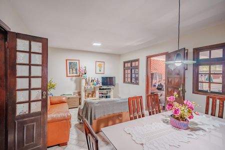 Sala de casa à venda com 3 quartos, 109m² em Jardim Santos Dumont, São Paulo