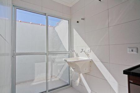Casa de condomínio para alugar com 80m², 2 quartos e 1 vagaÁrea de Serviço