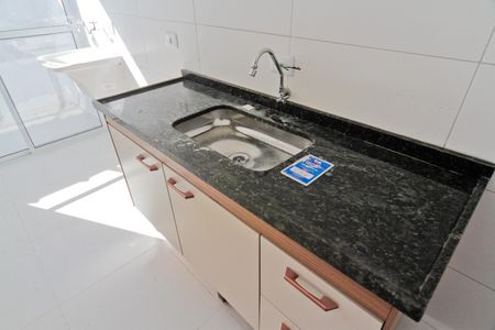 Casa de condomínio para alugar com 80m², 2 quartos e 1 vagaCozinha