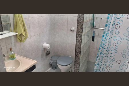 Banheiro de casa para alugar com 2 quartos, 139m² em Guadalupe, Rio de Janeiro