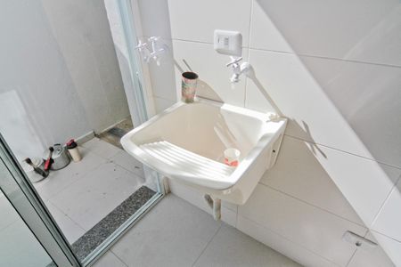 Casa de condomínio para alugar com 80m², 2 quartos e 1 vagaÁrea de Serviço