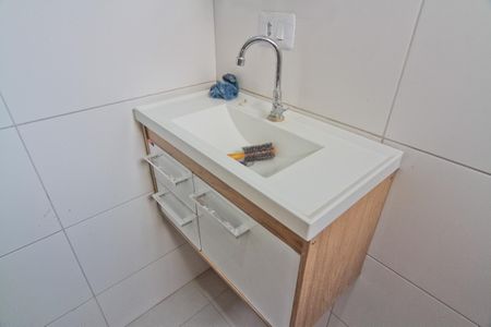 Casa de condomínio para alugar com 80m², 2 quartos e 1 vagaBanheiro da Suíte 2