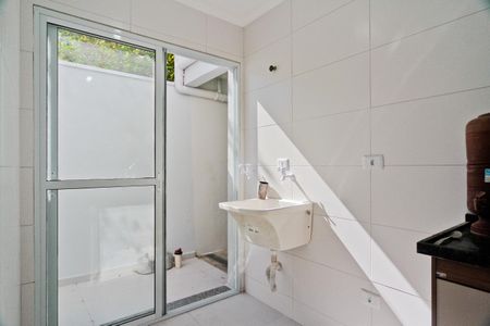 Casa de condomínio para alugar com 80m², 2 quartos e 1 vagaÁrea de Serviço