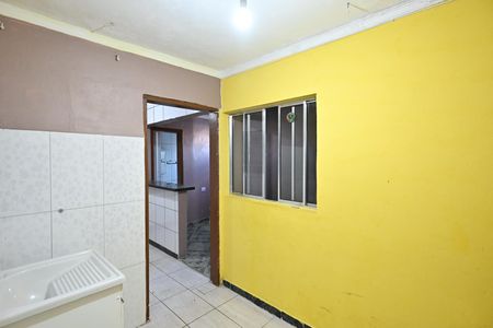 Casa para alugar com 50m², 1 quarto e sem vagaÁrea de Serviço 
