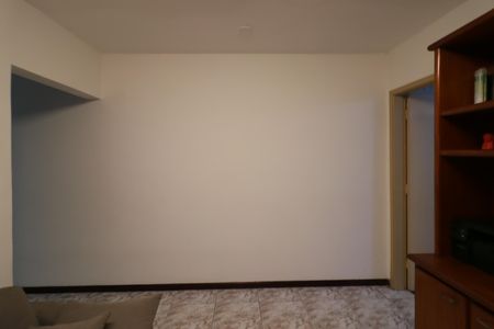 Casa à venda com 180m², 3 quartos e 2 vagasSala