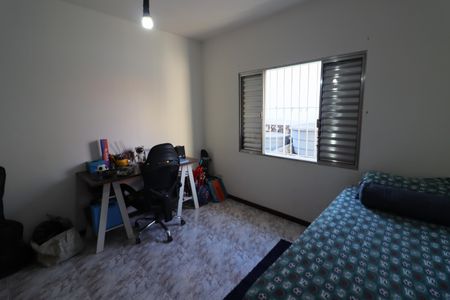 Casa à venda com 180m², 3 quartos e 2 vagasQuarto 3