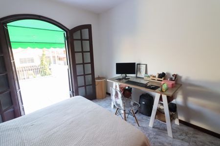 Casa à venda com 180m², 3 quartos e 2 vagasSuite 1