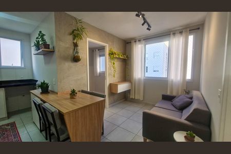 Sala de apartamento à venda com 2 quartos, 34m² em Jardim Taquaral, São Paulo