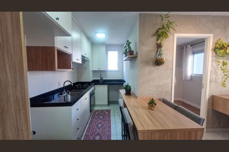 Cozinha de apartamento à venda com 2 quartos, 34m² em Jardim Taquaral, São Paulo