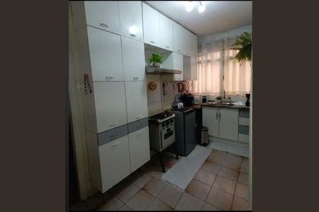 Apartamento à venda com 46m², 1 quarto e sem vaga Apartamento à venda com 46m², 1 quarto e sem vagaCozinha