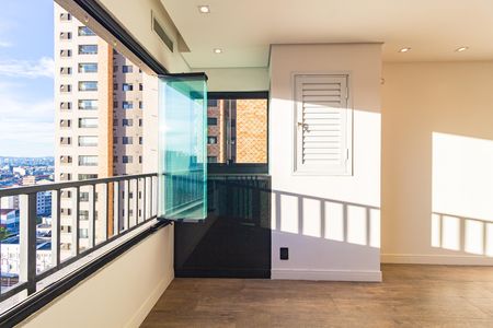 Apartamento para alugar com 57m², 2 quartos e 1 vagaVaranda