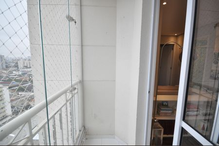 Sacada da Sala de apartamento à venda com 2 quartos, 64m² em Carandiru, São Paulo