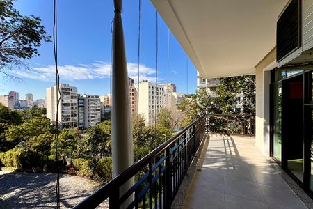 Apartamento para alugar com 96m², 3 quartos e 1 vaga