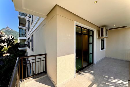 Apartamento para alugar com 96m², 3 quartos e 1 vaga