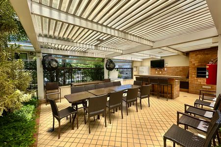 Apartamento para alugar com 96m², 3 quartos e 1 vaga