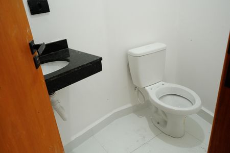 Casa de condomínio para alugar com 110m², 2 quartos e 1 vagaLavabo