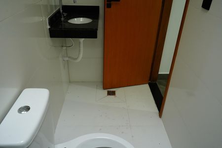 Casa de condomínio para alugar com 110m², 2 quartos e 1 vagaBanheiro da Suíte 1