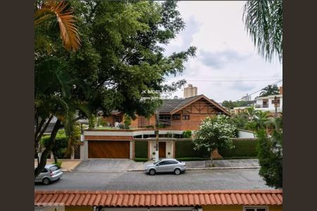 Casa à venda com 400m², 4 quartos e 8 vagas