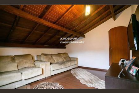 Casa à venda com 400m², 4 quartos e 8 vagas