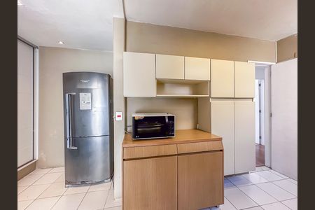 Apartamento para alugar com 150m², 4 quartos e 1 vaga
