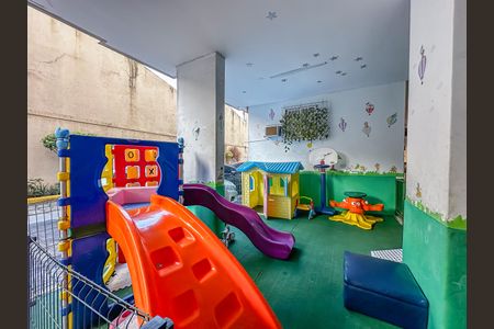 Apartamento para alugar com 150m², 4 quartos e 1 vaga